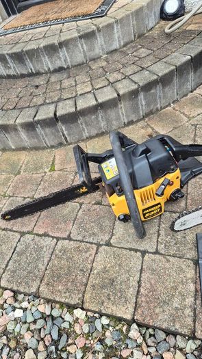 petrol chainsaw