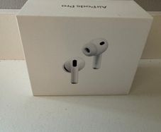 AirPods Pro 3