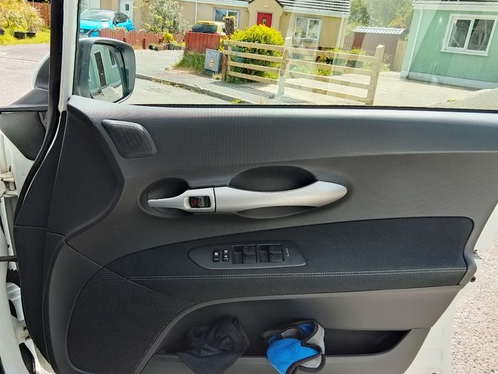 2012 Toyota Auris Hybrid Automatic.