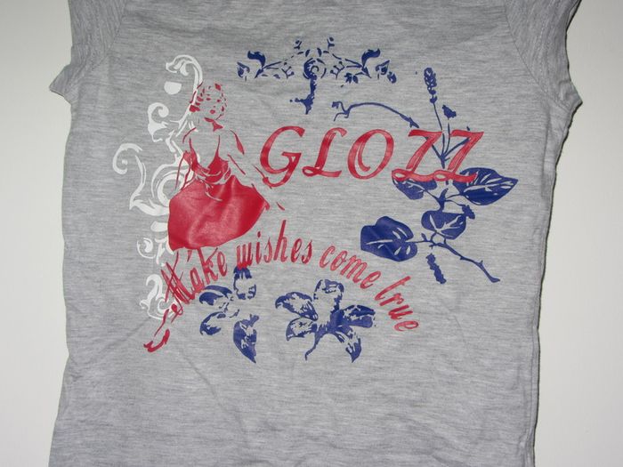 Glozz T-shirt size S