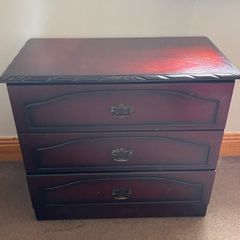 hardwood chest of drawers