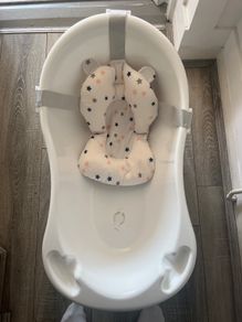 Baby bath and seat