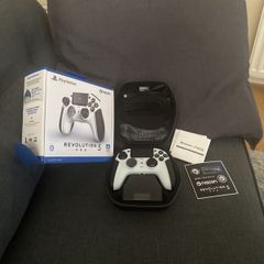 Revolution 5 Pro Controller PS5/PS4/PC