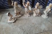 figurines
