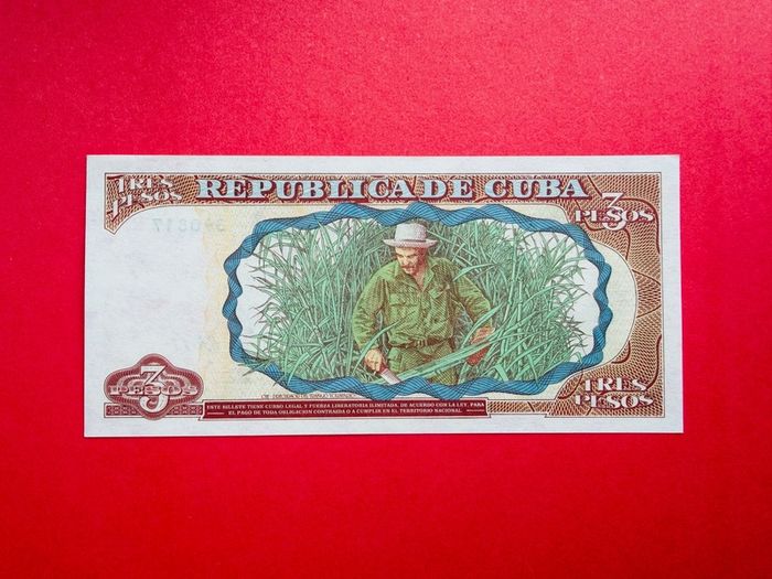 Cuba 3 Pesos. 1995 Che Guevara  SCARCE ( Uncirculated )
