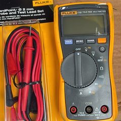 Fluke 115 multimeter