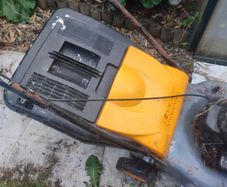 Lawnmower