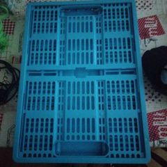 Folding crate