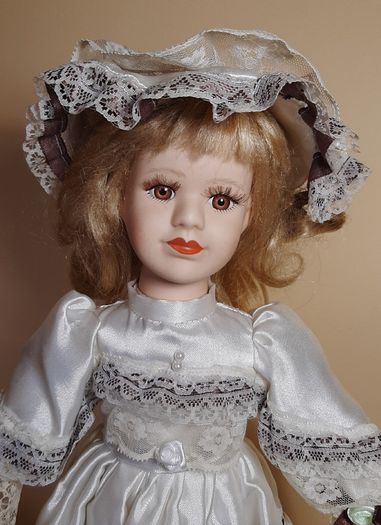 Porcelain dolls