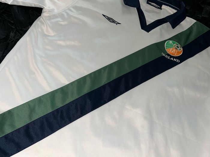 Republic Of Ireland Umbro Leisure Training Jersey Shirt 2002 World Cup Medium Ultra Rare