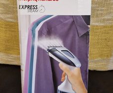 Morphy Richards Handheld Garment Steamer