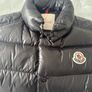 Moncler gilet Image 4