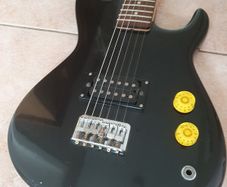 Encore electric guitar
