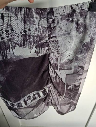 Black & Grey Graphic Print Mini Skirt