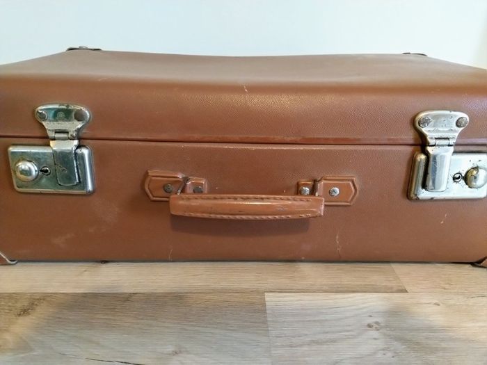 Vintage Case