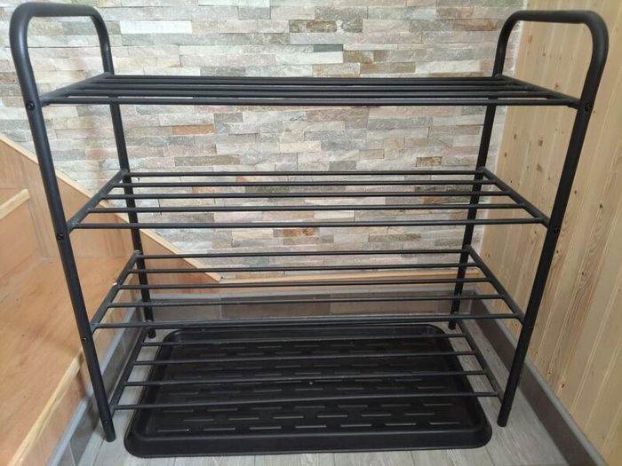 Shoes rack