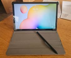 Samsung Tab S6 Lite 64GB comes with a Fintie Bluetooth Keyboard Case + S Pen + Box