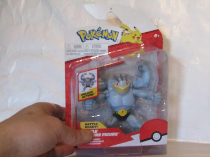 Pokemon Machamp Pokemon Battle Feature Figure Deluxe Action 5" Inch Battle Figure Brand New Sealed