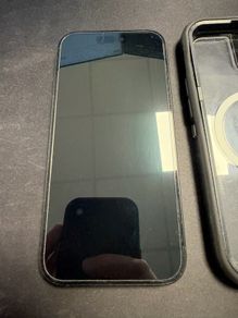iPhone 15 sim free