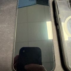 iPhone 15 sim free