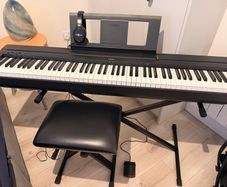 Yamaha P-45 Digital Piano