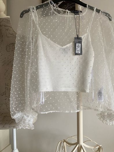 Brand new with tags ladies dressy blouse