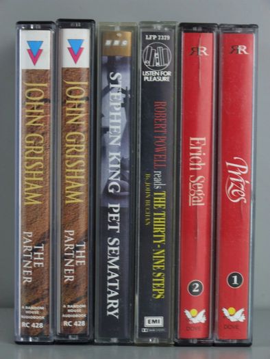 4 Thriller Audiobook Cassette Tapes. John Grisham, Stephen King, Erich Segal