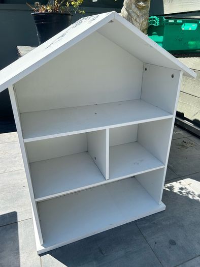 kids bookshelf