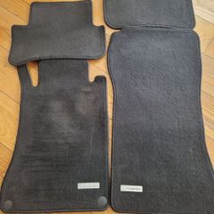 Mercedes Benz Car Mat Set