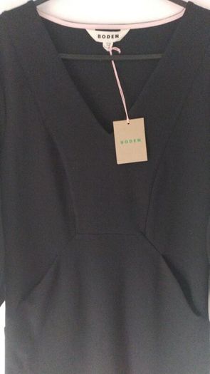 Boden v neck Dress NEW WITH TAGS