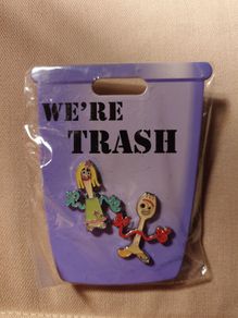 Disney Parks Pixar Toy Story 4 Trash 2 Pin Set Forky & Knifey