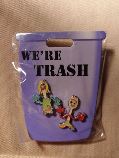 Disney Parks Pixar Toy Story 4 Trash 2 Pin Set Forky & Knifey