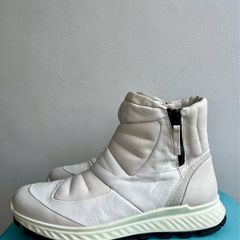 ECCO Womens Exostrike Hydromax Boots uk 6.5-7