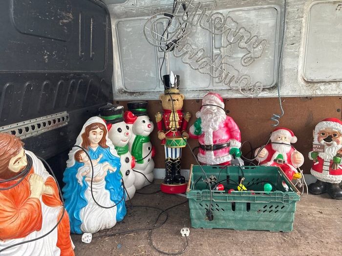 Xmas figures