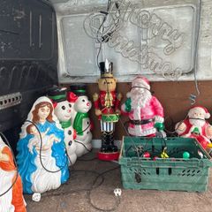 Xmas figures