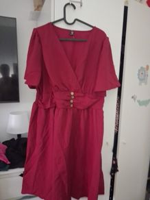 Shein dress 1xl say 16