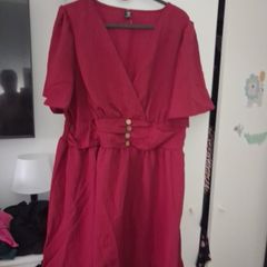 Shein dress 1xl say 16
