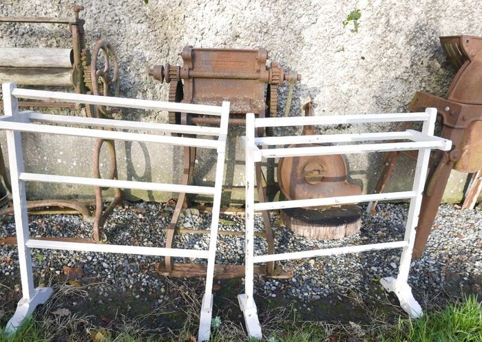 Vintage 19th Century White Painted Mahogany Towel Stand, C1880 (30 each)