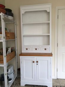 Country dresser