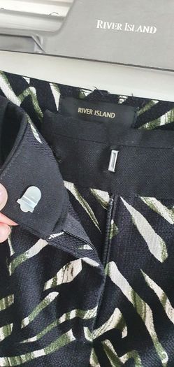 RIVER ISLAND ladies printed trousers Sz 8R UK