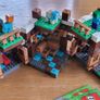 lego minecraft- 21134 The Waterfall Base Image 2