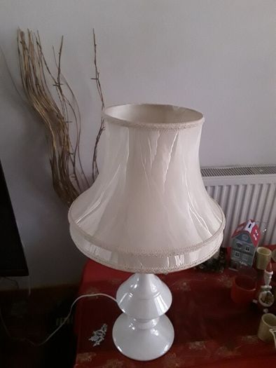 vintage table lamp