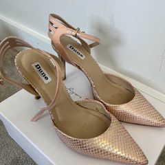 Dune shoes