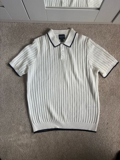 BoohooMAN t-shirt in black and cream