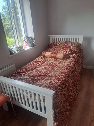 single bed