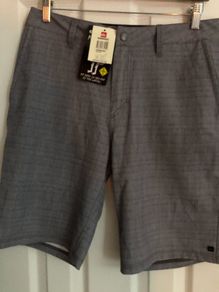 Mens BNWT Quick sliver shorts W30"
