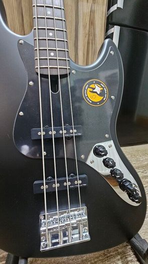 Marcus Miller V3 BKS 2nd Gen