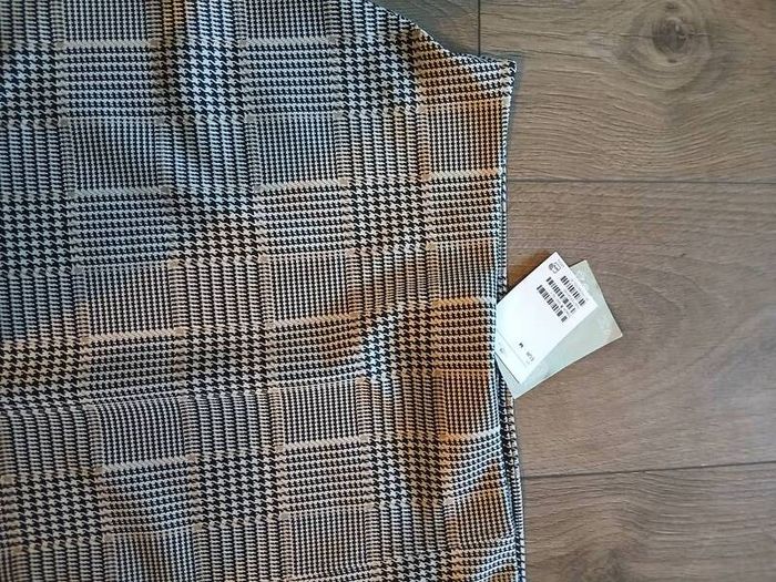 NEW skirt