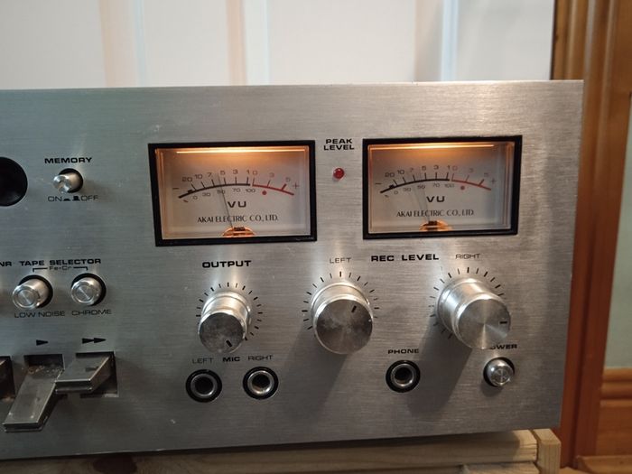 Akai GXC-710D stereo tape deck hifi audio cassete golden era