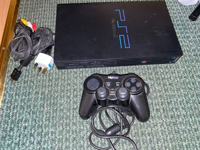 PlayStation 2 PS2 Console with accessories